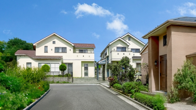 戸建てが並ぶ街並み